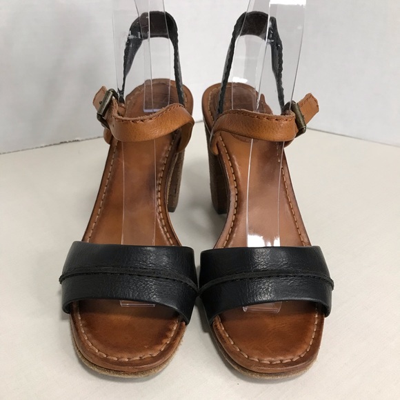 FRYE -Leather Block Heel Sandals Size 8 - Picture 2 of 8